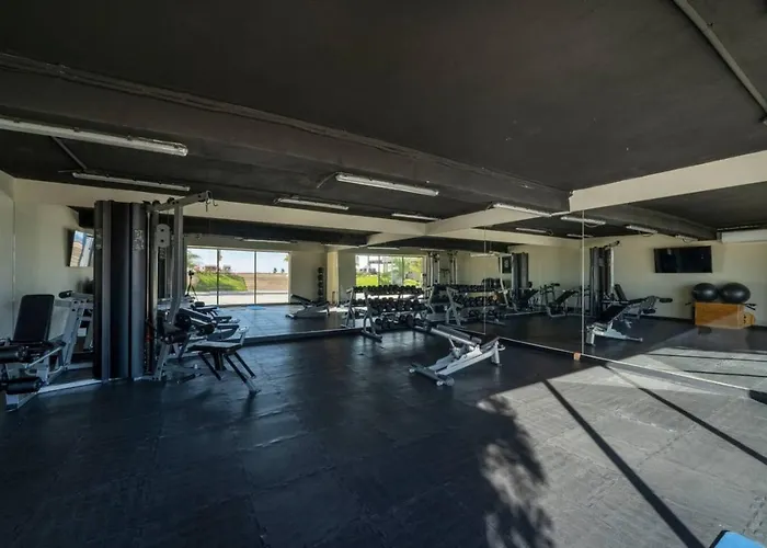 Arch Views, 2 Pools, Gym, Stylish, 2bd, Sleeps 6 Apartment El Pueblito (Baja California Sur)